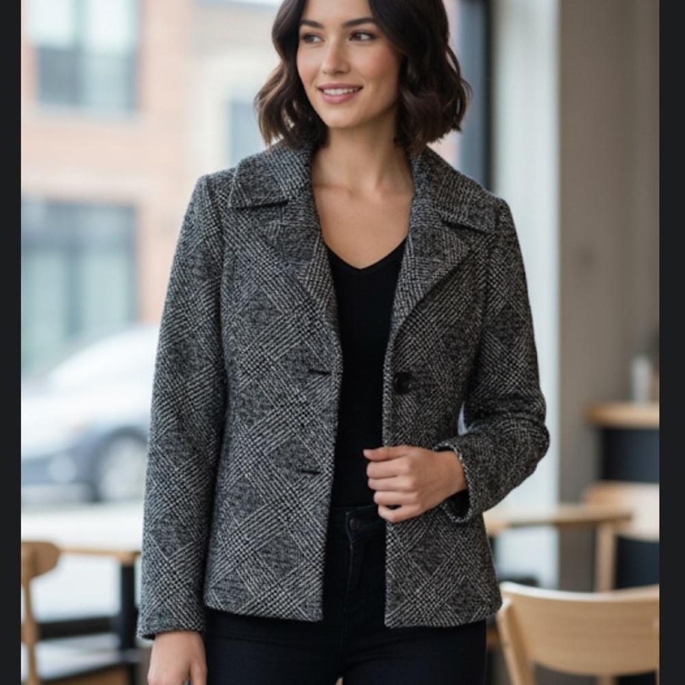 Talbots Black and White Pea Coat Size 10p Wool Blend